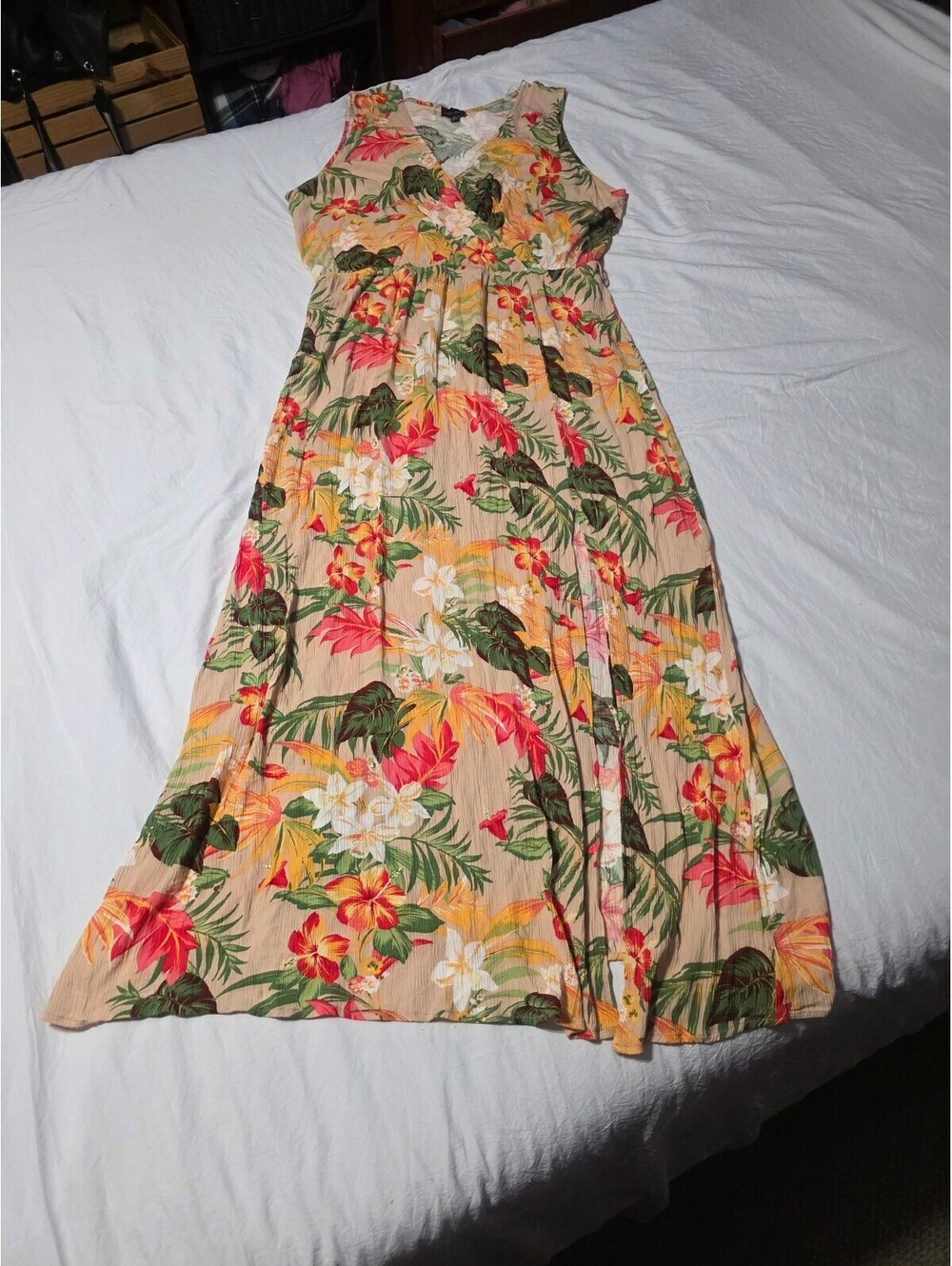 Tropical Hibiscus Print Sleeveless Maxi Dress
